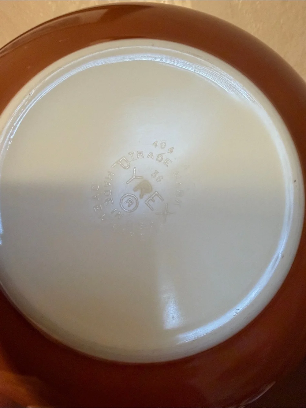 4 QT Pyrex Americana fall color mixing bowl